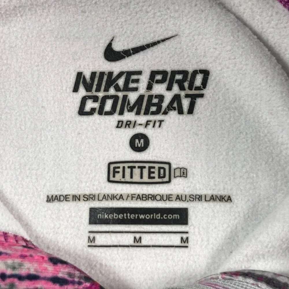 Nike Pro Combat 1/4 Zip Women Medium‎ Fitted Pullover Pink Dri Fit Artsy Print